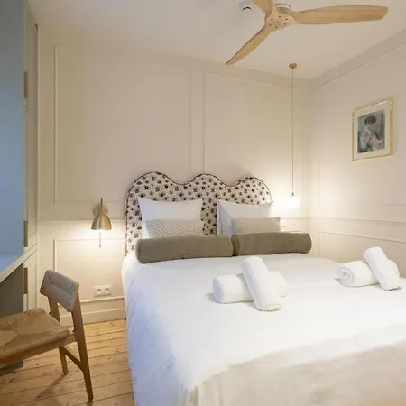 Shway Le Pierre Apartment Antwerp Exterior photo